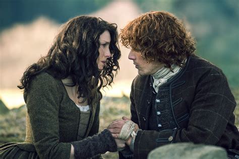 Outlander: Season 2 .
